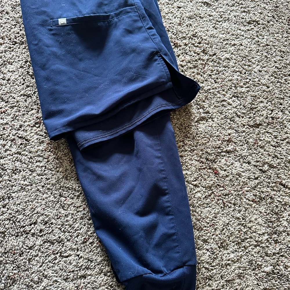 Fabletics Navy Blue medium short scrub set